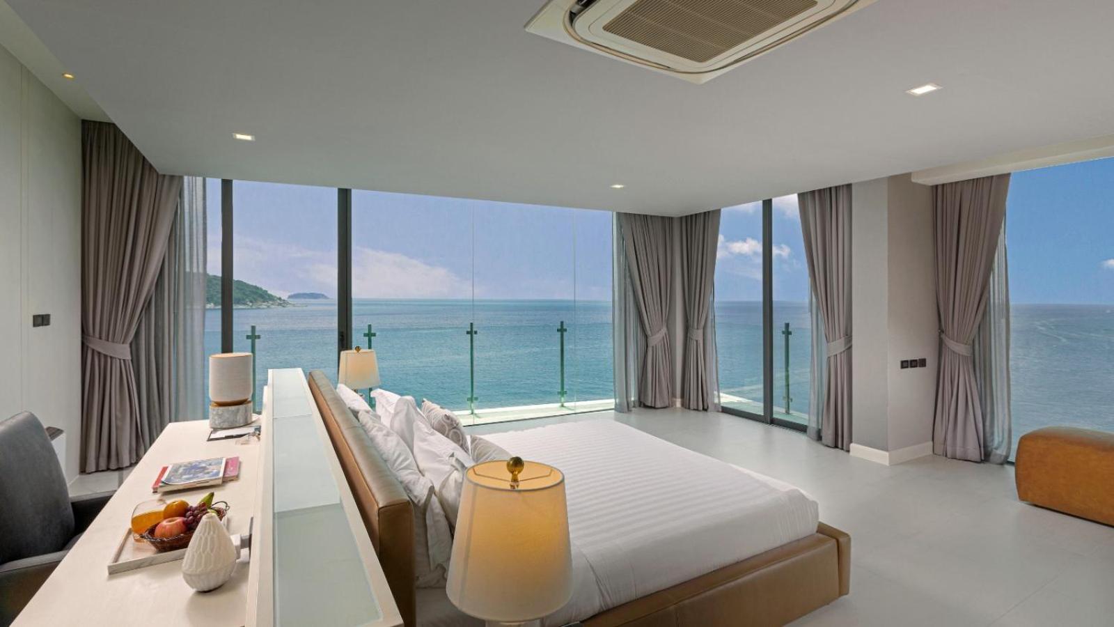 Villa Thousand Cliffs Nai Harn Exteriör bild