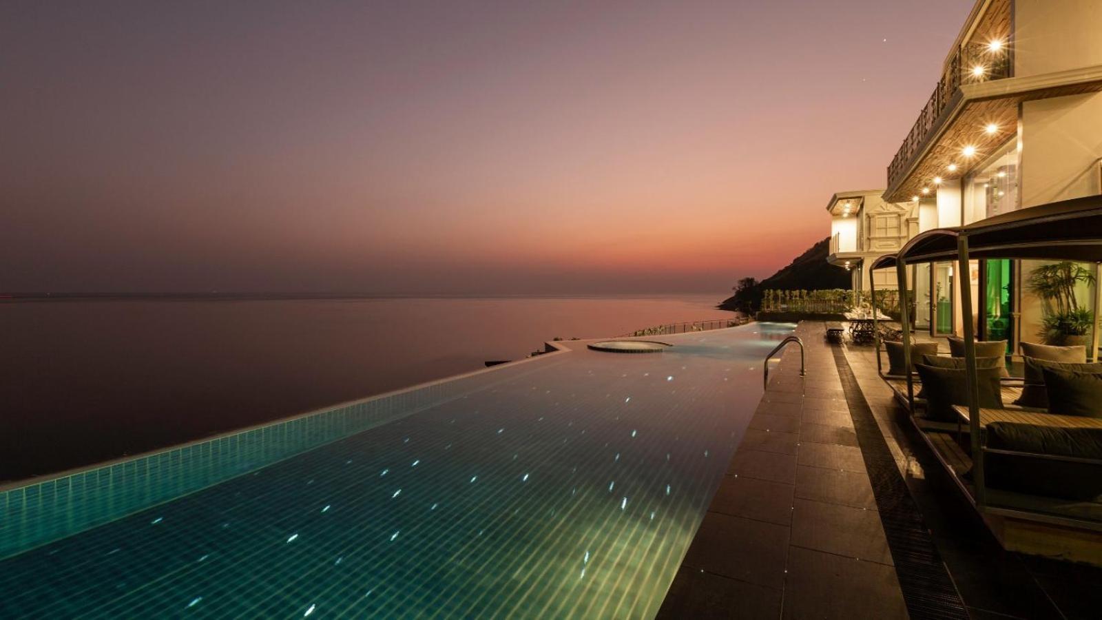 Villa Thousand Cliffs Nai Harn Exteriör bild
