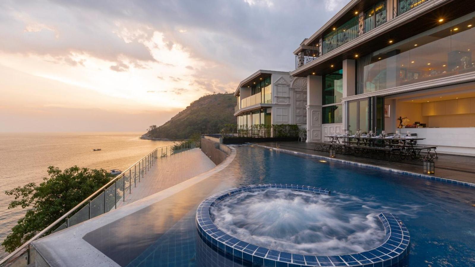 Villa Thousand Cliffs Nai Harn Exteriör bild