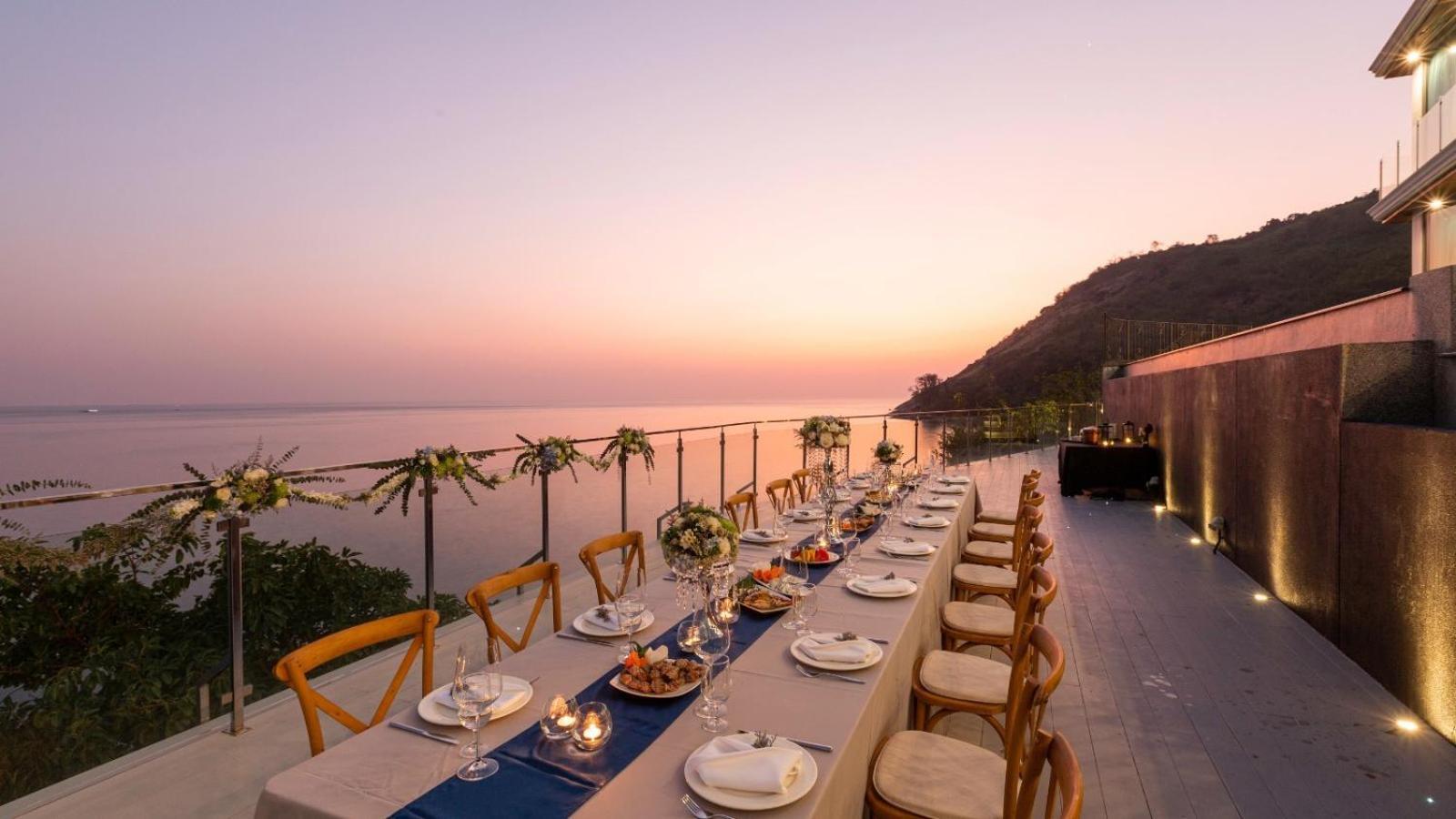 Villa Thousand Cliffs Nai Harn Exteriör bild